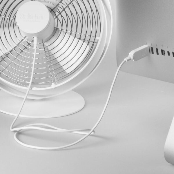 Stadler_Form_Tim_Ventilator_Fan_white_USB-cable_computer